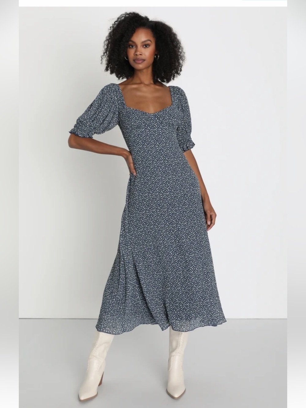 Lulu's Navy Blue ditsy floral puff-sleeve midi dress